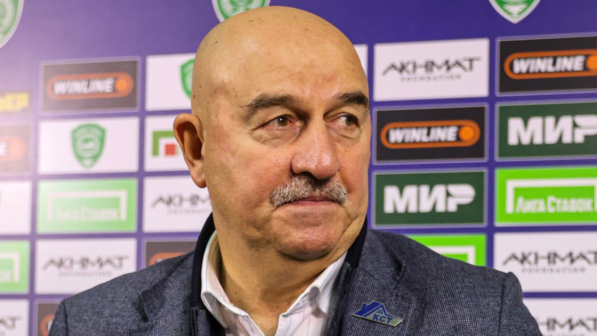 Главный тренер