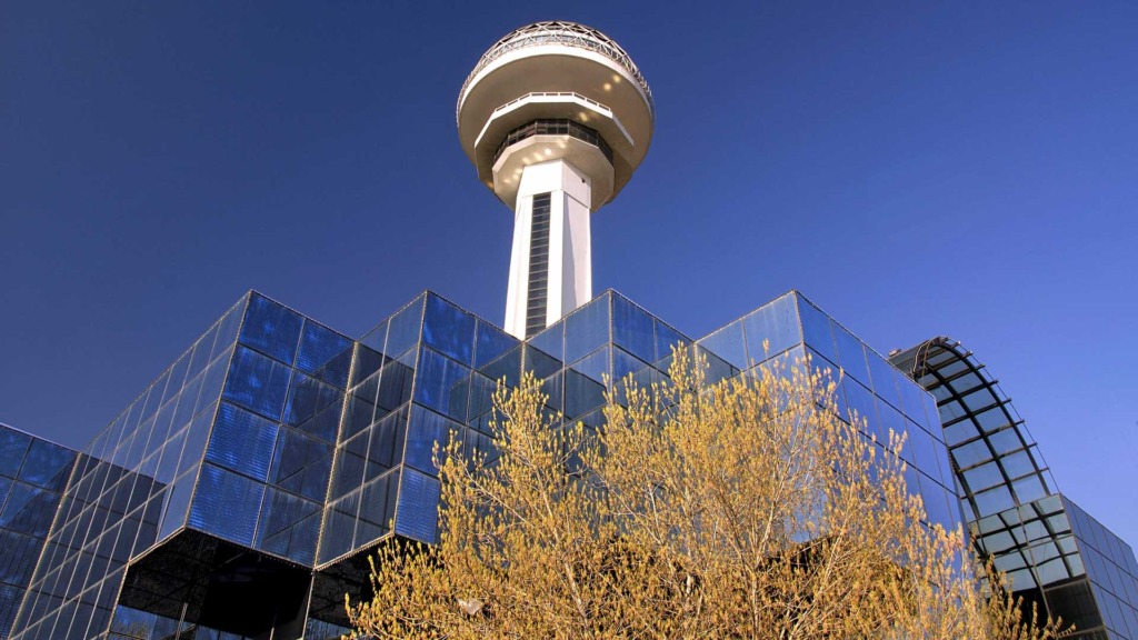 Башня Атакуле