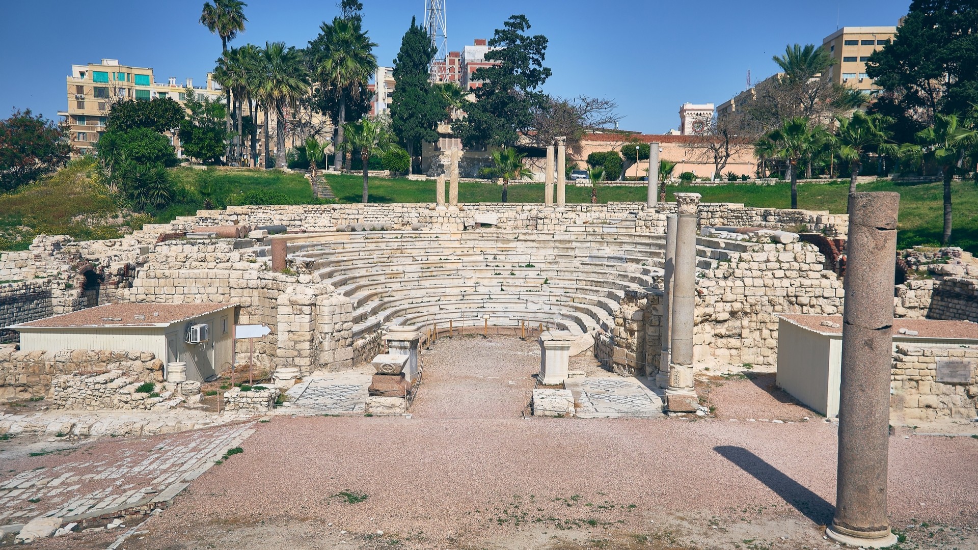 Руины римского амфитеатра в Александрии.