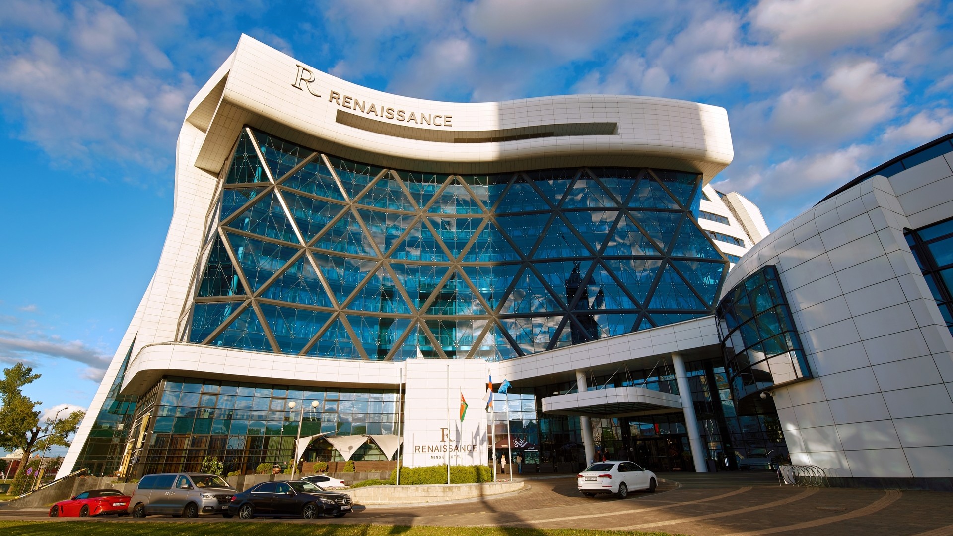 Пятизвездочный отель Renaissance Minsk Hotel, Минск.